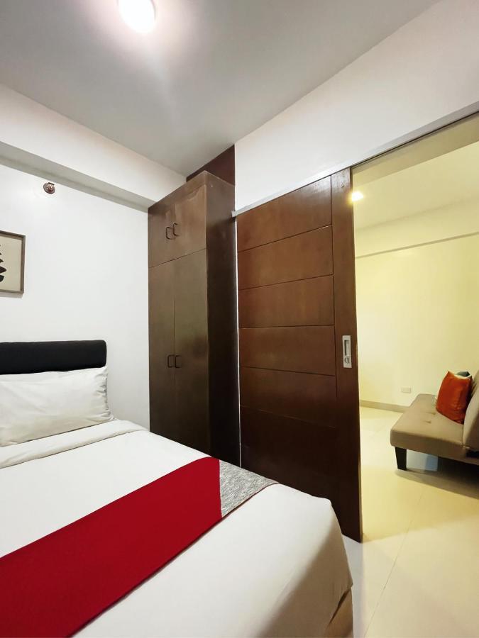 Airo Suites Makati ปาไซ ภายนอก รูปภาพ
