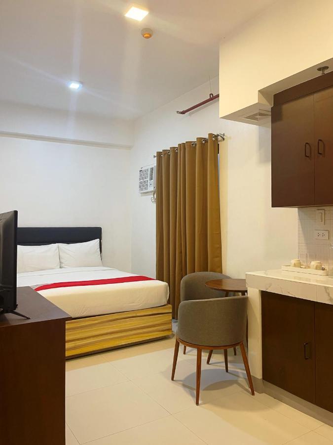Airo Suites Makati ปาไซ ภายนอก รูปภาพ