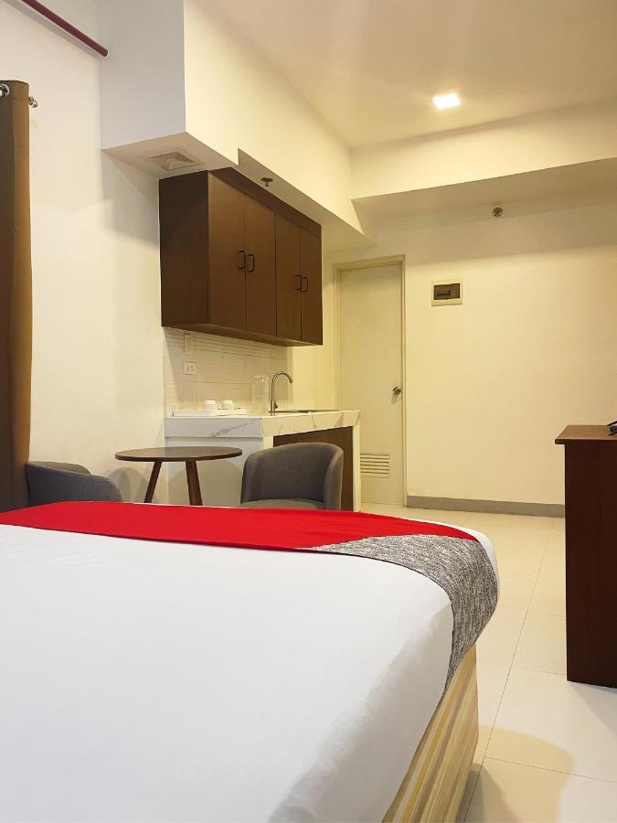 Airo Suites Makati ปาไซ ภายนอก รูปภาพ
